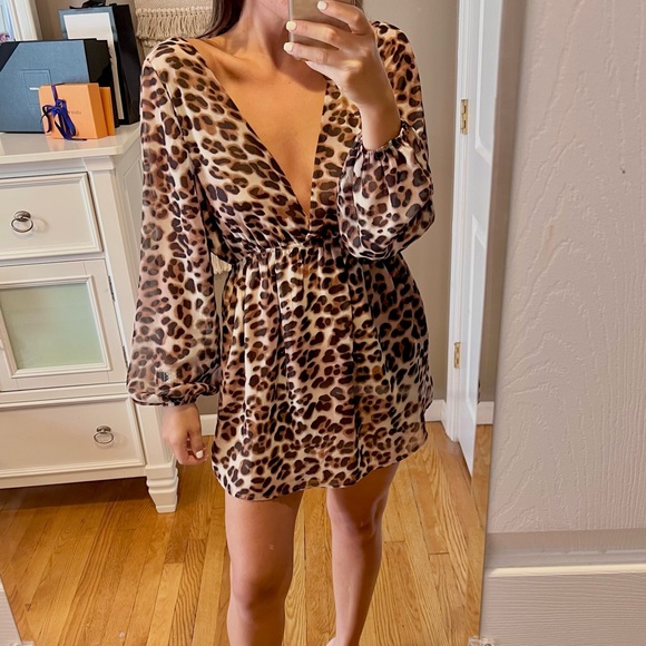 superdown Dresses & Skirts - Superdown Mini Dress